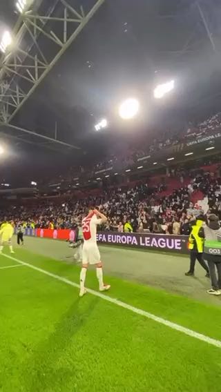 smooth
cc: europaleague
#sports