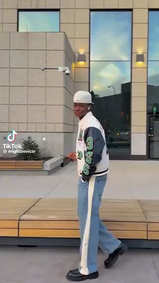  Which of the outfit is your favorite?