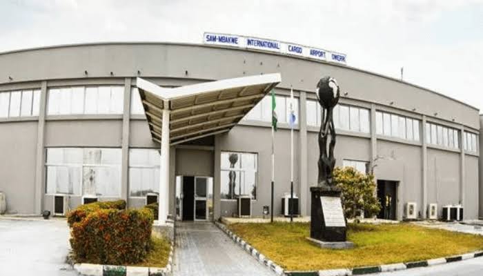Explore the Nigeria Airport established with contributions from the state's indigenes and the broader Igbo community. The Sam Mbakwe International Cargo Airport 