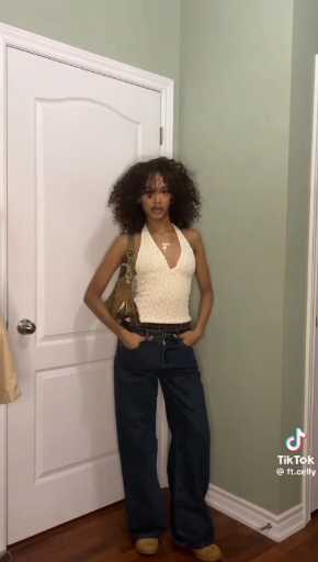  College outfits ideas 

Cc: Ftcelly 

Follow our