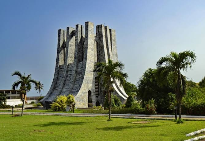 All You Need to Know About Kwame Nkrumah Mausoleum Before You Visit  