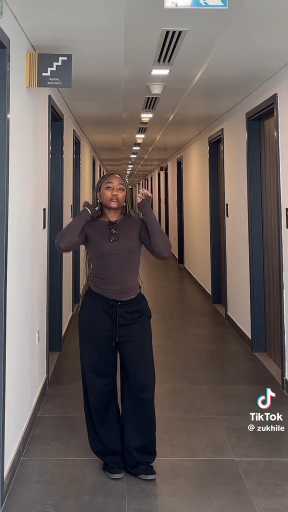 Joggers outfit idea 

Cc:Zuhklie

Follow our page