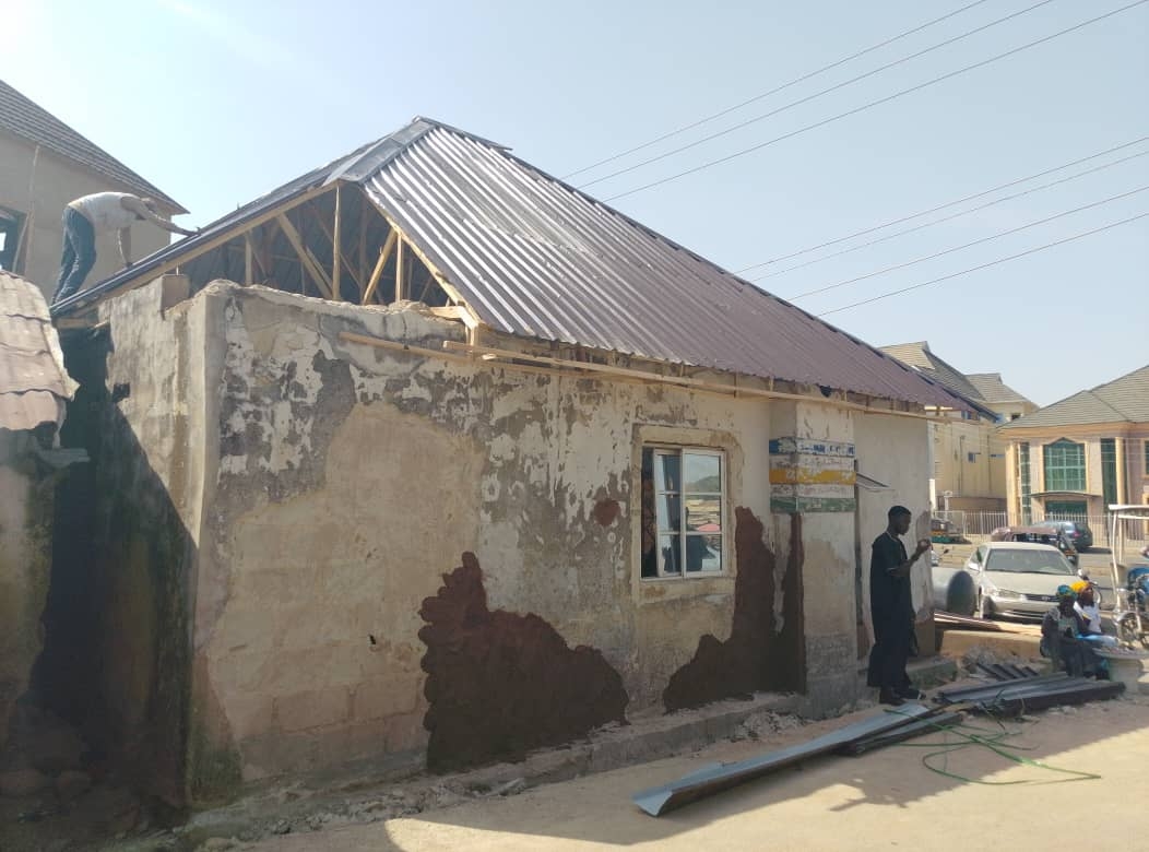 Hon. Amb. Daniel Asama Ago Gives Facelift to a Police Station