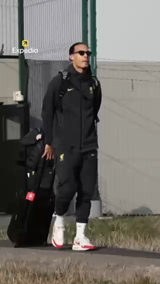 fly
cc: Liverpoolfc 
#sports