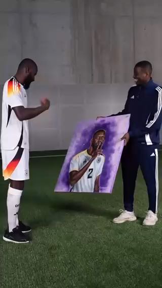  Happy Birthday, Toni!
cc: dfb_team
#sports