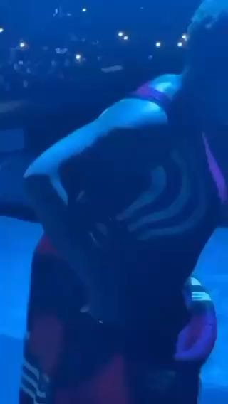  Burna Boy's mom Bose Ogulu giving it