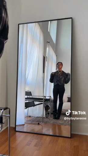 All black outfit idea

Cc: Bytaylareese 

Follow