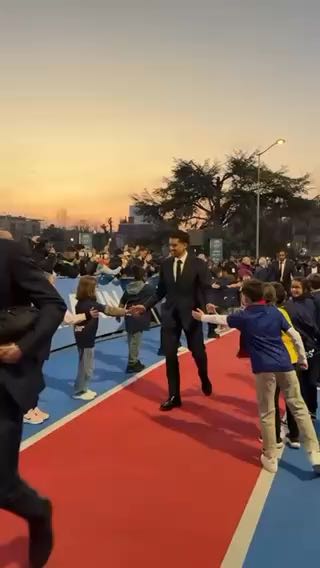  Dress to impress!
cc: psg
#sports