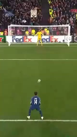  Absolute madness
cc; psg
#sports