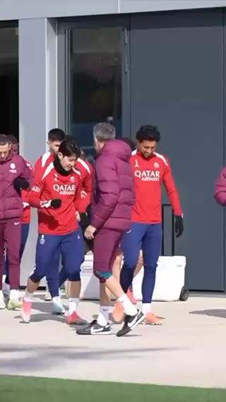  Bonjouuur!
cc: psg
#sports