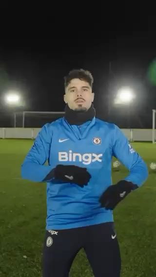  Neto's on fire.
cc: chelseafc
#sports