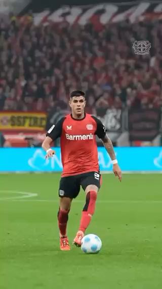  No biggie for Flo!
cc; bayer04fussball
#sports