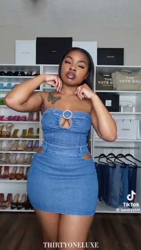Denim outfit idea

Cc: Luxuryxtot

Follow our