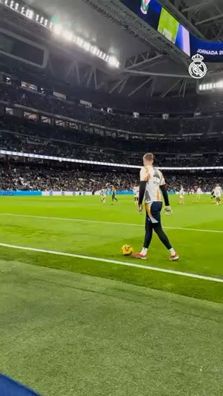 Oops...
cc: realmadrid
#sports