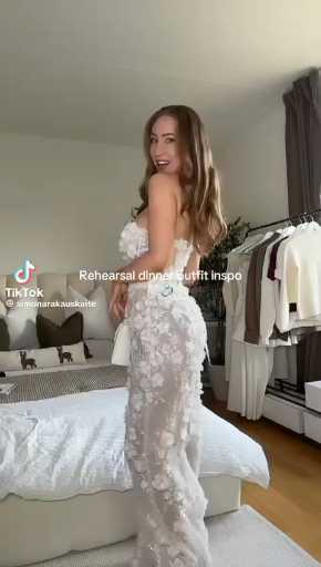 Dinner date outfit idea

Cc: Simonarskauskaite

Follow