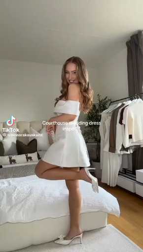 Wedding guest outfit idea

Cc: Simonarskauskaite

Follow