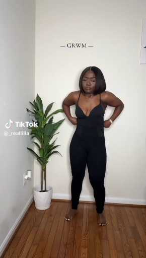 Trench coat outfit idea

Cc: Reallilia 

Follow