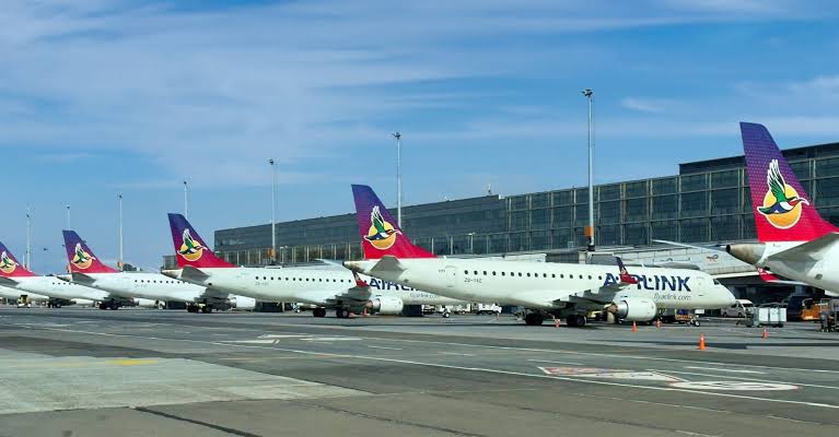 Richards Bay Airport (RCB/FARB) – Your Gateway to South Africa’s Zululand Coast