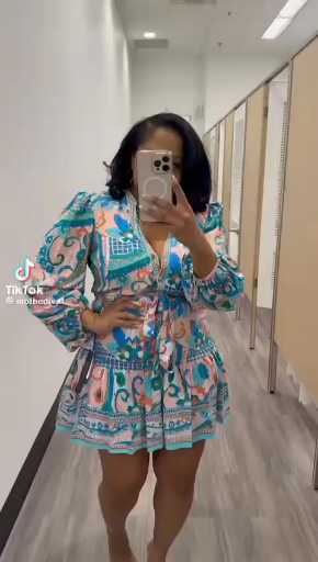 Spring outfit ideas

Cc: Mothediva

Follow our