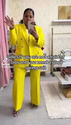  Green suit outfit idea

Cc: Mothediva

Follow