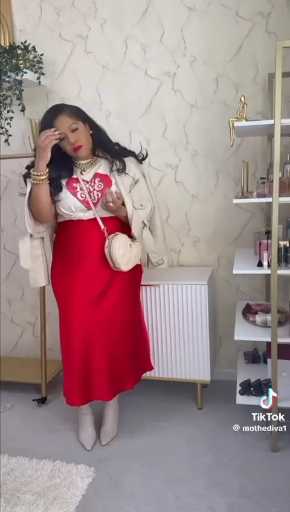 How to style a silk skirt 

Cc: