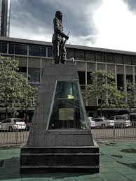 Dedan Kimathi Statue – Nairobi’s Tribute to a Freedom Hero