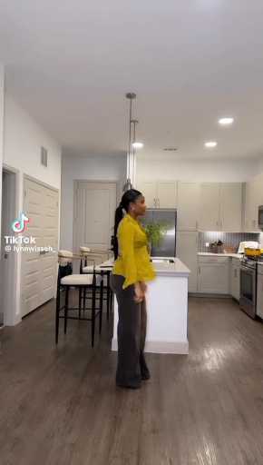 Lunch date outfit idea

Cc:Lynnwisse

Follow our