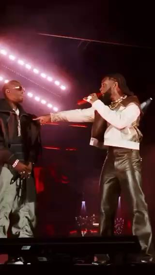  Whose side won?
cc: burnaboygram
#music #entertainment