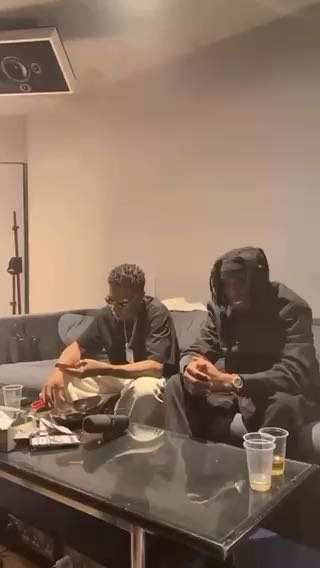  Big Wiz co-signed Fola's unreleased song
cc: