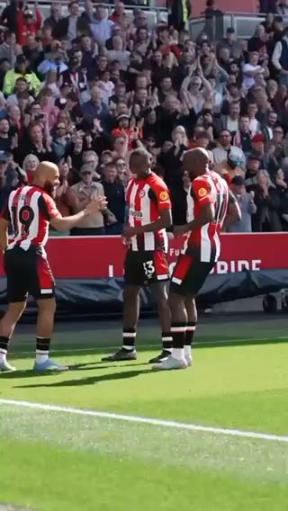 dance
cc: brentfordfc
#sports