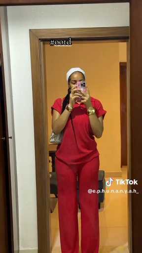  Two pieces outfit idea 

Cc: Ephunanyah 

Follow