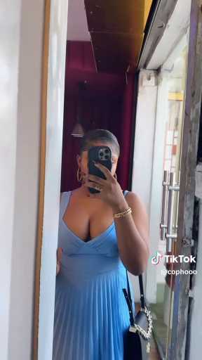 Pleated dress outfit idea 

Cc: Cophooo 

Follow