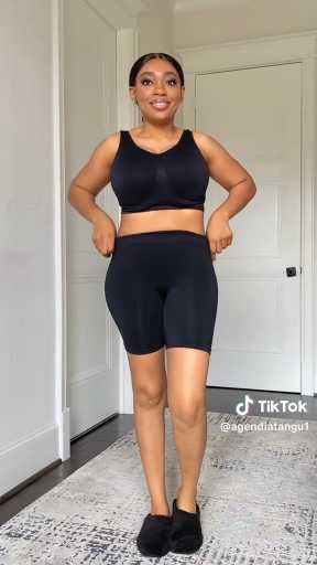 How to style a maxi skirt 

Cc:CAT
