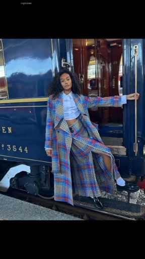 Monochroomatic outfits ideas 

Cc: Fashiondailytrends

Follow our