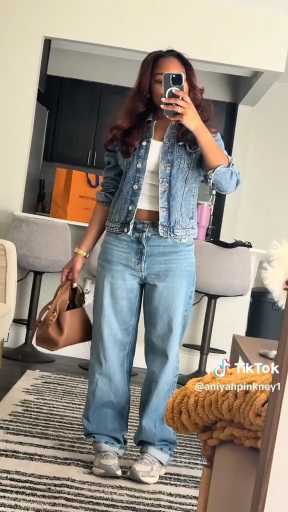 Denim outfit idea

Cc: Aniyahpinkney 

Follow our