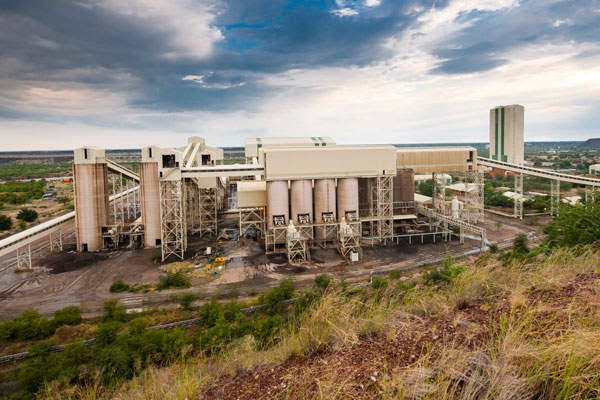 Orapa Diamond Mine: Botswana's Shimmering Gem