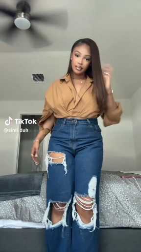 Girls date night outfit idea

Cc:Simi duh