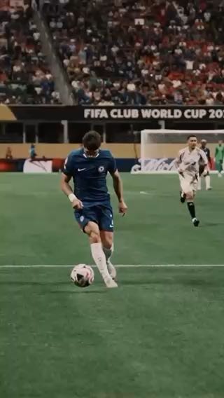  Sent the camera.
cc: chelseafc
#sports