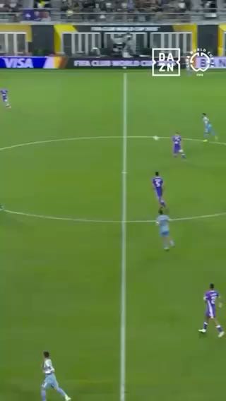  It's 4 for juventus
cc: daznfootball
#sports