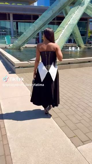 Black and white outfit idea 

Cc:splurgebyts 

Follow