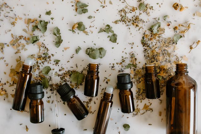 Peppermint Scalp Massage: Benefits & How to Do It for Healthier Hair