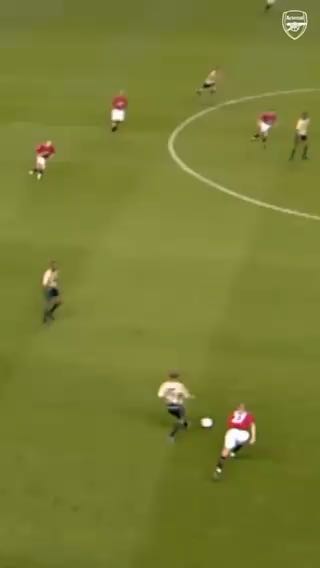  MW1: Manchester United (A)
Tidy finish, iconic