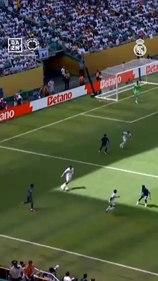  Enjoy  goals in the group stage of