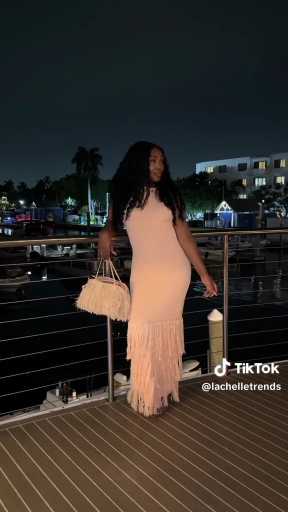 Dinner date outfit idea

Cc: Lachellestrends 

Follow