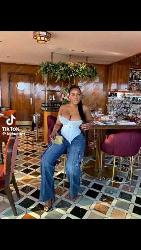 Brunch date outfits ideas 

Cc: Kahunded 

Follow