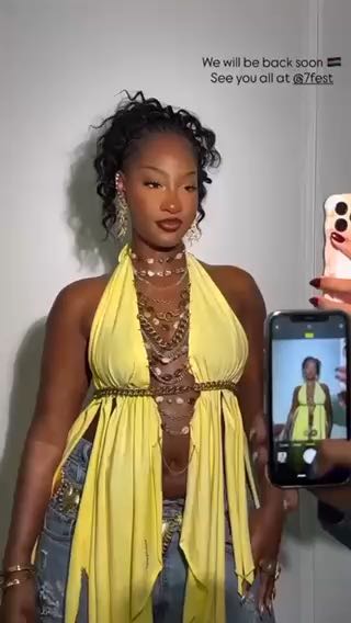 Video blooper fro Tems, she's so gorgeous