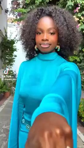 Silk dress outfit idea

Cc: Shewajay

Follow