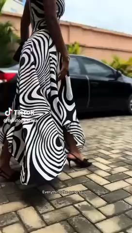 Black and white outfit idea

Cc:Tsintopkarma

Follow