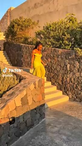 Vacation outfit idea

Cc:Faikat

Follow our page