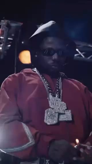  CHE CHE visuals out now
cc: youngionn